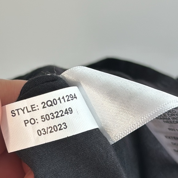 NWT Vineyard Vines Black Eyelet Tiered Ruffle Neck Dress Size XL - Picture 12 of 15